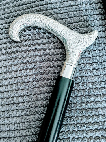 Curved derby silver - derby, handle