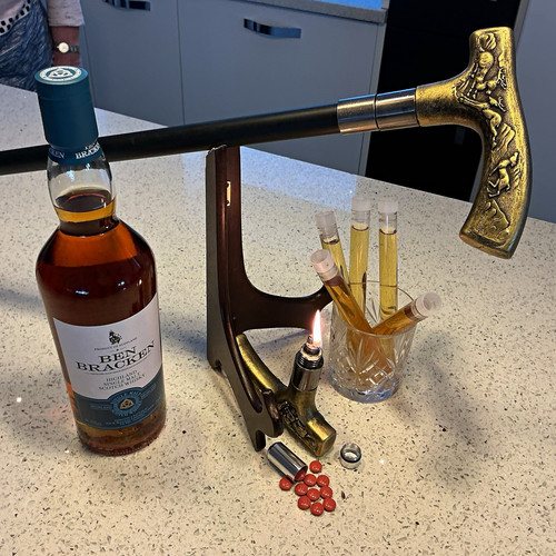 Walking tippling gadget stick - walking, /tippling/gadget